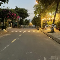 Bán Gấp Lô Góc Hoàng Đạo Thành Và Hà Duy Phiên, 266M2. Vị Trí Đẹp