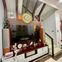 Chủ Rất Mệt Nên Cần Bán Gấp Nhà Đẹp - Ở Sướng - Thang Máy Hiện Đại - Thiết Kế Sang
