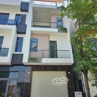 Siêu Phẩm Rẻ: 3Tỷ700, Nhà Đúc 3 Tấm Sân Ô Tô Full Nội Thất Gần Ngã Tư Miếu Ông Cù, Tp. Thuận An
