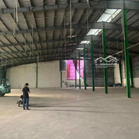 Cho Thuê 220M2 Kho Xưởng Sạch Đẹp Cao 6.5M Tại Phương Canh. Giá Thuê 85 Nghìn/M2/Th 0982247544