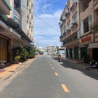Bán Hoặc Cho Thuê Khách Sạn 20 Phòng Có Thang Máy Đường Ung Văn Khiêm Ngay Khutrung Tâm Thương Mạicái Khế