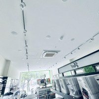 Nhàmặt Tiềnhoàng Diệu Ngang 9M - Gần Nguyễn Văn Linh Rất Đẹp