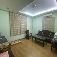 Bán Nhà Ngõ 10 Láng Hạ Phường Thành Côngdiện Tích38M2 X 4 Tầngmặt Tiền4,26M. Gía 7,8 Tỷ. Liên Hệ: 0968.963.803