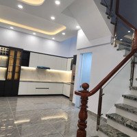 Giá Siêu Rẻ Để Đầu Tư -Hẽm Xe Hơiquay Đầu Bàn Cờ, P3, Quận 3. Dt: 5,1X16,3M. Cn: 83M2. Giá: 18,5 Tỷ