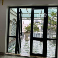 Bán Nhà Lk 7 Tầng - Thang Máy - 96M2 Giá Siêu Hời Tại Mon City, Hà Nội