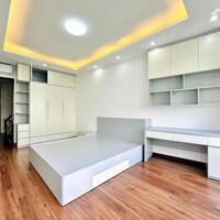 BÁN NHÀ GẦN HỒ BA MẪU – ĐỐNG ĐA, NGÕ RỘNG GẦN ĐƯỜNG Ô TÔ, NHÀ 5 TẦNG ĐẸP Ở NGAY.