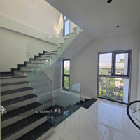 Bán Nhà 24 Đặng Tiến Đông 44 M2 Cách Phố Một Nhà Ô Tô Sát Nhà Giá Bán 15.3 Tỷ Có Thương Lượng