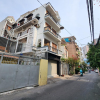 Bán Biệt Thự Cũ Hồ Biểu Chánh, P11, Quận Phú Nhuận. 9 X 20M. 180M2. 1 Trệt 2 Lầu. Giá Bán 33 Tỷ