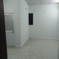 Bán Nhà Đường Yersin 38M2 Quận 1