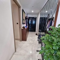 Chính Chủ Bán Căn 3 Ngủ 115M2 Chung Cư One 18 Phố Ngọc Lâm View Sông Giá Bán 7,2 Tỷ: Liên Hệ: 0916393862
