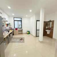 Cho Thuê Nhà Phố Compound - Liền Kề Kđt Global City - View Hồ - Giá 35 Triệu/Th , 3 Tầng ,Đương 12M