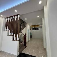 Bán nhà Tam Trinh, Hoàng Mai 50m2x5T Mt:4.5m - 6 phòng khép kín vừa ở kết hợp cho thuê giá 7 tỷ