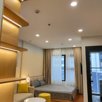 Hiếm! Chuyển Nhượng Cc Studio, Tầng Trung, View Thoáng Sáng, Full Nội Thất