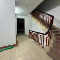 Cho Thuê Nhà Mặt Phố Trung Hòa - Cầu Giấy: Diện Tích 130M2X5 Tầng,Mặt Tiền5,5M, Thông Sàn Riêng Biệt