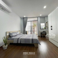Căn Hộ Cao Cấp Trống Sẵn Full Nội Thất Ban Công Cửa Sổdiện Tích45M2 Gần Ngã Tư Hàng Xanh, Đh Hutech