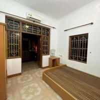 Cho thuê nhà riêng ngõ 169 Định Công, 50m2, 3 tầng, 3 ngủ, 3 vệ sinh, 11tr5