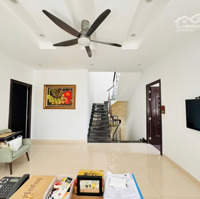 Chính Chủ Gửi Bán Biệt Thự Song Lập, P. Phước Long B, Tp. Thủ Đứcdiện Tích: 180M2 ( 10M X 18M )