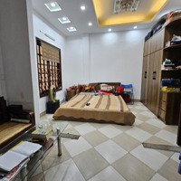 Bán Nhà Riêng Ngõ 49 Huỳnh Thúc Kháng, Đống Đa, Diện Tích 25M2 X 5 Tầng, Mặt Tiền 5,7M Giá Bán 7,1 Tỷ