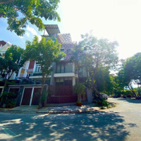 Cho Thuê Căn Góc 2 Mặt Tiền 1 Hầm 4 Lầu 7 Phòng Ngủ7X20M Đường Số Kdc Tân Quy Đông, Tân Phong