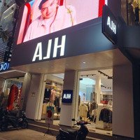 Cho Thuê Nhà Mặt Phố Xuân Thủy 140M2Mặt Tiền7M Vị Trí Đắc Địa Tuyến Phố Sầm Uất Phù Hợp Mọi Mô Hình