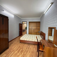 Cho Thuê Chcc 2Pn- 3 Phòng Ngủ Từ 75- 100M2, 18 Triệu, Tại Hoàng Đạo Thúy, Cầu Giấy,L/H: 0936269262 E Hiếu