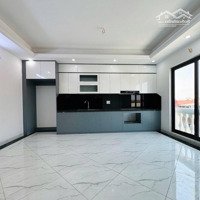 Lệ Mật -1 Căn Thang Máy X 6 Tầng, Giá Bán 6.9 Tỷ - Nhà Mới Tinh Mặt Tiền Rộng -3Ngủ Mới Tinh