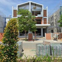Khách Em Cắt Lỗ Nhà Phố The Meadow Bình Chánh Ở Gđ 1 Giá Bán 6,9 Tỷ/Căn