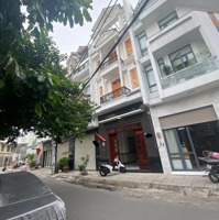 Nhà Đẹp Tân Bình - Hẻm Rộng 10M - 5 Tầng - Cơ Hội Tốt!