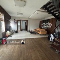 Siêu Phẩm Mặt Phố Trấn Vũ, Mặt Hồ Trúc Bạch, Lô Góc 6T Thang Máy, 131M2