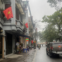 Nhà #Ngọchồi,Trung Tâm #Thanhtrì, Gần #Việnđakhoanôngnghiệp. Nhà Mặt Phố Quang Trung