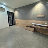 Siêu phẩm mặt phố Trấn Vũ, mặt hồ Trúc Bạch, lô góc 6T thang máy, 131m2