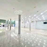 Cần Cho Thuê Mặt Bằng Siêu Vip Trung Tâm Thủ Dầu Một, Ngang 12 X 45 = 1100M2