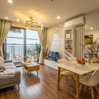 ** Siêu Rẻ** Chủ Nhà Cần Bán Gấp Chcc Kingston. 3 Phòng Ngủgiá Bán 8.3 Tỷ. Liên Hệ:0844911777