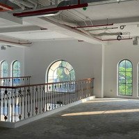 Cho Thuê Tòa Nhà Siêu Vị Trí: Nguyễn An - Thạnh Mỹ Lợi - Quận 2 - Dt: 32X20M. Kc: Trệt 2 Tầng St