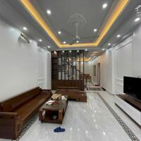 Bán gấp nhà riêng 100x4 tầng Ngô Gia Tự Văn Cao có gara. Tặng nội thất mới tinh. Giá rẻ