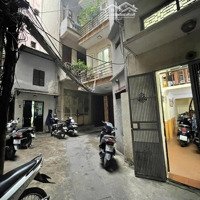 Lò Đúc Hai Bà Trưng.diện Tích23/25M2 X 5 Tầng,Mặt Tiền4M, Giá Bán 4,6 Tỷ. 1 Nhà Ra Phố, Sân Rộng Trước Nhà.