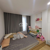 Nhà Đẹp Ngã Tư Sở - Ở Ngay - Ngõ Thông Sang Phố Vĩnh Hồ - Trước Nhà Thoáng, View Chung Cư