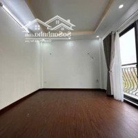 Hiếm! Nhà Mới - Nhỉnh 6 Tỷ Ô Tô Đỗ Cửa