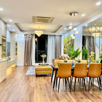 (Giá Thực)Gia Đình Em Cần Bán Căn Hộ Ở Hà Nội Centerpoint 3 Ngủ(82M2).Sẵn Sổ.đủ Nội Thất. Giá Bán 7 Tỷ7