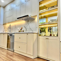 (Giá Thực)Gia Đình Em Cần Bán Căn Hộ Ở Hà Nội Centerpoint 3 Ngủ(82M2).Sẵn Sổ.đủ Nội Thất. Giá Bán 7 Tỷ7