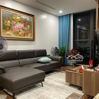 ( Mới) Gia Đình Mình Cần Bán Căn 72M2 Toà Homecity, Trung Kính- Giá Bán 5Ty- Tầng Trung- Nội Thất Full