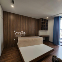 ( Mới) Gia Đình Mình Cần Bán Căn 72M2 Toà Homecity, Trung Kính- Giá Bán 5Ty- Tầng Trung- Nội Thất Full
