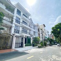Bán Nhà Biệt Thự Đường Phạm Huy Thông - Trệt 3 Lầu - 6 Phòng Ngủ- 6 Vệ Sinhđường 10M Giá Bán 17 Tỷ Bớt Lộc