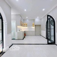Bán Nhà Biệt Thự Đường Phạm Huy Thông - Trệt 3 Lầu - 6 Phòng Ngủ- 6 Vệ Sinhđường 10M Giá Bán 17 Tỷ Bớt Lộc
