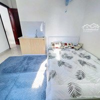 Cho Thuê Phòng Giá Rẻ - Cửa Sổ Ngay Công Viên Hoàng Văn Thụ, Khu Sân Bay