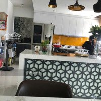Cần Bán Gấp Căn Penhouse Cộng Hòa Plaza,Diện Tích155M2, 4 Phòng Ngủ 3 Vệ Sinh Có Nội Thất Giá Bán 7.8 Tỷ. Liên Hệ: 0906642329