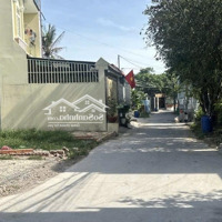 Bán Nhanh Lô Góc 2 Mặt Tiền Đường Ngay Dìn Ký Xác Ql13 , Đường Oto ,Diện Tích63M2 , Giá Bán 2.350 Tỷ