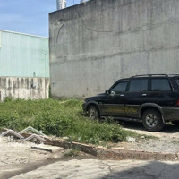Bán Nhanh Lô Góc 2 Mặt Tiền Đường Ngay Dìn Ký Xác Ql13 , Đường Oto ,Diện Tích63M2 , Giá Bán 2.350 Tỷ