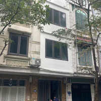 Nhà Đẹp Vị Trí Gần Phố Tôn Đức Thắng , Diện Tích: 36M , 4 Tầng 3 Phòng Ngủ Trước Nhà Cực Thoáng Có Sân Chơi