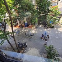 Nhà Đẹp Vị Trí Gần Phố Tôn Đức Thắng , Diện Tích: 36M , 4 Tầng 3 Phòng Ngủ Trước Nhà Cực Thoáng Có Sân Chơi